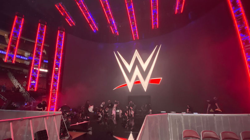Nový entrance set SmackDownu 