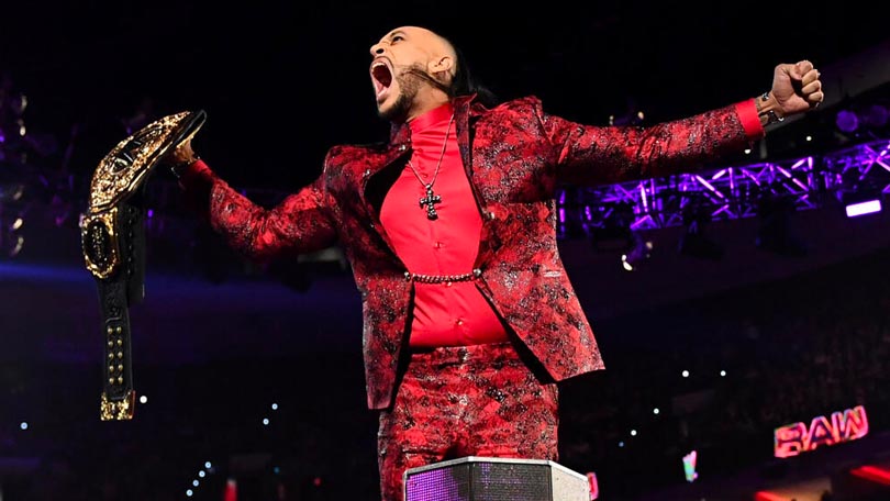 Damien Priest ukončil nelichotivou sérii, Matt Hardy potvrdil jednání s WWE