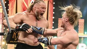 Reakce v zákulisí na to, že Brock Lesnar neprodal útok Ilju Dragunova v Royal Rumble