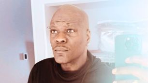 R-Truth odhalil svůj nový vzhled s tajemnou zprávou