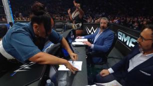 Nia Jax nakreslila na poznámky komentátorů ve SmackDownu obscénní čmáranici