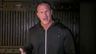 S kým mohl telefonovat Randy Orton během včerejší show RAW?