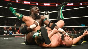 Jak dopadl očekávaný souboj Oba Femi vs. Rusev?