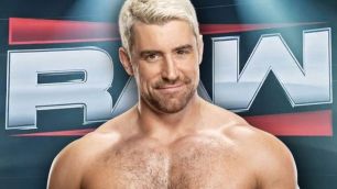 WWE plánuje mid-card push pro Joea Hendryho v RAW