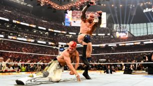 Randy Orton tvrdí, že mu bývalá hvězda WWE stále dluží 25 000 dolarů