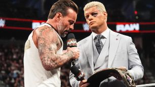 Chystá se zápas mezi CM Punkem a Undisputed WWE šampionem Codym Rhodesem?