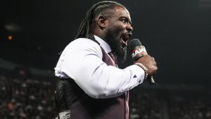 Přemožitel Brocka Lesnara otevřel první show RAW po WM se silným prohlášením