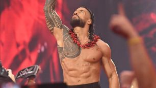 Byl prozrazen důvod stažení Romana Reignse z červnových televizních shows WWE