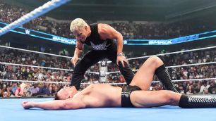 Možný spoiler: Kdo zvítězí v zápase o Undisputed WWE titul na Clash in Italy?