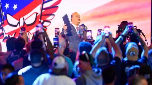 SPOILER: Paul Heyman prozradil, jakou laskavost prokázal GUNTHEROVI