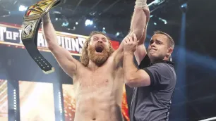 WWE potvrdila první vystoupení Samiho Zayna jako Undisputed WWE šampiona