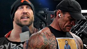 Co si myslí Ryback o obviněních, že CM Punk užívá steroidy?