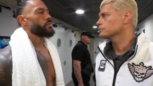 Naznačuje WWE opět možný zápas Roman Reigns vs. Cody Rhodes III?