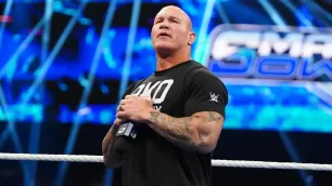 Randy Orton byl stažen z plánované akce. Jeho návrat zůstává nejasný
