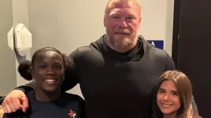 Brock Lesnar podpořil dceru člena Síně slávy WWE na wrestlingovém turnaji