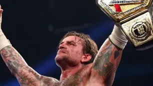 Vince Russo kritizuje WWE: Titulový triumf CM Punka v Chicagu označil za laciný tah