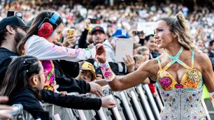 Zemřela osmiletá fanynka WWE Scarlett Guillen, která inspirovala Charlotte Flair