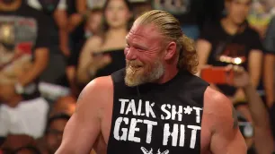 Brock Lesnar se neudržel smíchy! Rozesmály ho technické problémy Paula Heymana