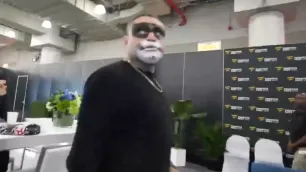Streamer omylem odhalil Pentu bez masky