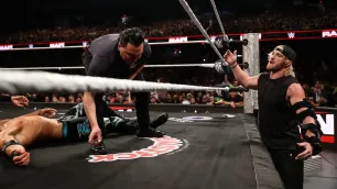 Zraněný triceps Logana Paula se hojí neuvěřitelnou rychlostí