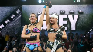 Přesun Loly Vice do hlavního rosteru WWE je stále blíže