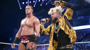 WWE měla před samostatným návratem Big Casse zájem také o Enza Amoreho