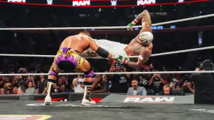 Jak dopadl zápas Chad Gable (c) vs. Rey Mysterio o titul IC šampiona v show WWE RAW?
