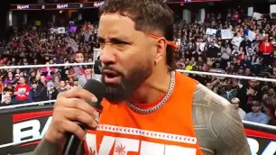 Jey Uso reagoval na urážlivé pokřiky fanoušků během turné WWE v Jižní Americe