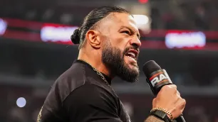 Roman Reigns varoval Royce Keyse a OTM. Zničit chce také Pentu