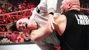 Dominik Mysterio zavzpomínal na útok Brocka Lesnara: Strach i bolest byly skutečné