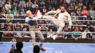 Jakým výsledkem se SmackDown rozloučil s rokem 2025?