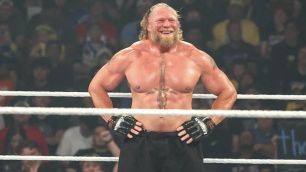 Velká novinka o návratu Brocka Lesnara do WWE