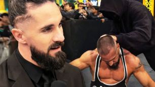 Seth Rollins naznačil, kdo by mohl být maskovaným útočníkem z Royal Rumble