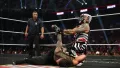 Penta si měl zápasem s Romanem Reignsem upevnit postavení ve WWE