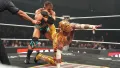 Chad Gable a Rey Fenix nadchli zápasem v RAW. Pochvalu přidala i Bayley