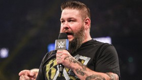 Kevin Owens v emotivním promu prozradil, že jeho máma byla ve vážném stavu hospitalizována