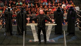 Undertaker na ceremoniálu WWE Hall of Fame naznačil, že bude opět zápasit
