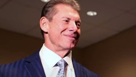 Kdo je podle Vince McMahona zodpovědný za neúspěch pondělní show RAW?