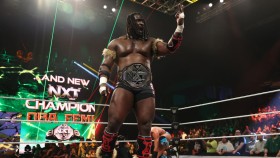 Oba Femi varuje Codyho Rhodese i celý hlavní roster WWE