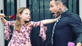 Jeff Hardy je připraven trénovat své dcery, pokud se rozhodnou vytvořit The Hardy Girls