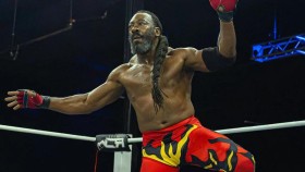 Booker T je připraven zúčastnit se Royal Rumble zápasu, pokud ho o to Triple H požádá