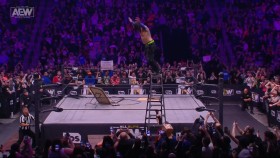 Bývalá hvězda WWE je zmatená ze včerejšího Tables zápasu The Hardys v AEW Dynamite