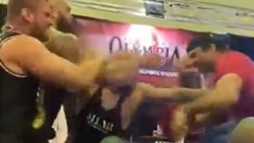 Braun Strowman se dostal do potyčky na eventu Mr. Olympia