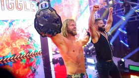 Další TOP hvězda RAW míří do NXT, Booker T uvede Queen Sharmell do WWE HOF