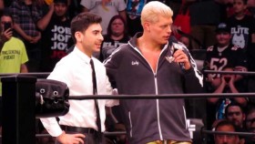 Novinky o odchodu Codyho Rhodese z AEW a jeho možném návratu do WWE