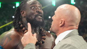 Oba Femi byl potrestán za své činy v pondělní show RAW