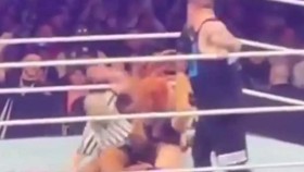 Becky Lynch odpinovala mužskou hvězdu WWE