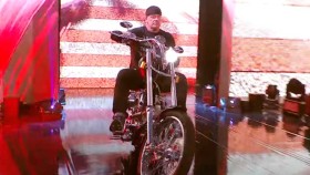 Undertaker se vrátil jako American Bad-Ass ve včerejší show WWE NXT