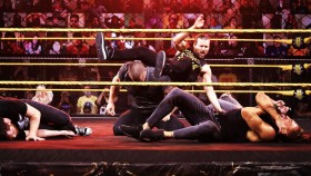 Jak se dařilo poslední show NXT před nedělním TakeOverem?