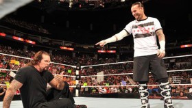 Posměšné promo CM Punka na věk Kevina Nashe se nyní obrací proti němu